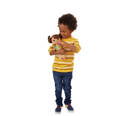 Baby Alive Magical Mixer Baby Doll - Pineapple Treat 4 Baby Alive Magical Mixer Baby Doll - Pineapple Treat - Image 2