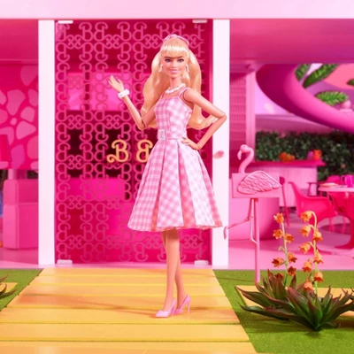 Barbie: The Movie Collectible Doll Margot Robbie As Barbie In Pink Gingham Dress 3 Barbie: The Movie Collectible Doll Margot Robbie As Barbie In Pink Gingham Dress