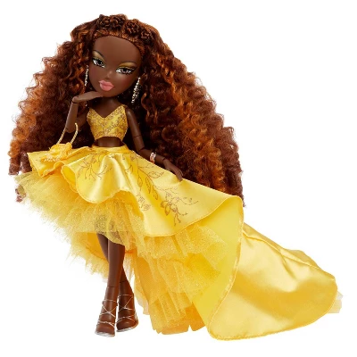 Bratz Holiday Felicia Collector Doll 4 Bratz Holiday Felicia Collector Doll - Image 2