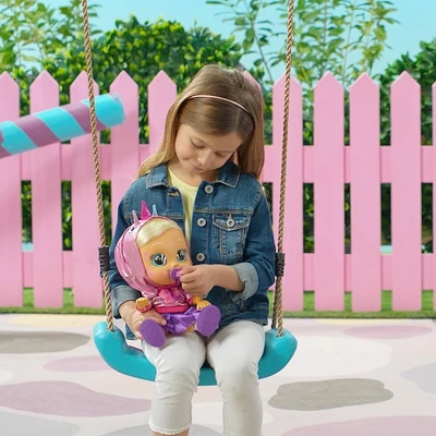 Cry Babies Kiss Me Stella 12" Baby Doll 7 Cry Babies Kiss Me Stella 12" Baby Doll - Image 5