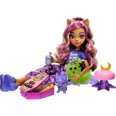 Monster High Creepover Party - Clawdeen Wolf Doll 6 Monster High Creepover Party - Clawdeen Wolf Doll - Image 4