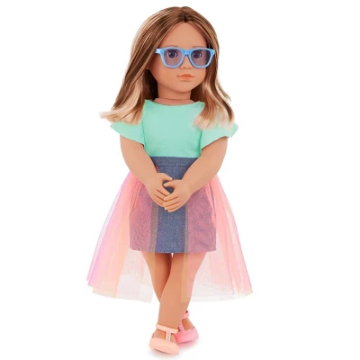 Our Generation Lisa 18" Fashion Doll 5 Our Generation Lisa 18" Fashion Doll - Image 3