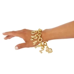 Bratz Holiday Felicia Collector Doll 12 Bratz Holiday Felicia Collector Doll -Toy Promotion GUEST 7974eb38 c3f6 4b2d 903d c802a3a02c71