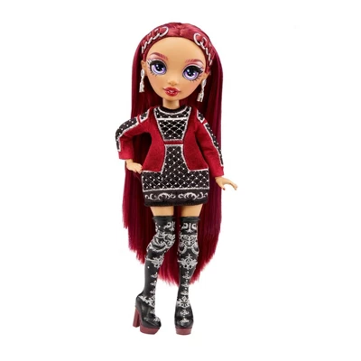 Rainbow High Mila Berrymore Fashion Doll 5 Rainbow High Mila Berrymore Fashion Doll - Image 3