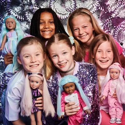 I'M A WOW Glow Edition Ruby The Tiger 14" Fashion Doll 12 I'M A WOW Glow Edition Ruby The Tiger 14" Fashion Doll - Image 10