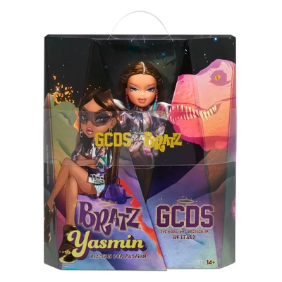 Bratz GCDS Passion For Fashion Yasmin Doll 3 Bratz GCDS Passion For Fashion Yasmin Doll
