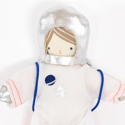 Meri-Meri Meri Meri Astronaut Mini Suitcase Doll (Pack Of 1) 3 Meri-Meri Meri Meri Astronaut Mini Suitcase Doll (Pack Of 1)