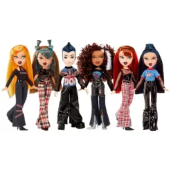 Bratz Pretty ‘N’ Punk Yasmin Fashion Doll With 2 Outfits And Suitcase 11 Bratz Pretty ‘N’ Punk Yasmin Fashion Doll With 2 Outfits And Suitcase -Toy Promotion GUEST ca8e76d0 94fd 4996 880d 61ba38554322 3