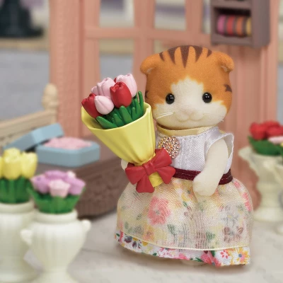 Calico Critters Town Series Blooming Flower Shop, Fashion Dollhouse Playset With Furniture And Accessories 5 Calico Critters Town Series Blooming Flower Shop, Fashion Dollhouse Playset With Furniture And Accessories - Image 3
