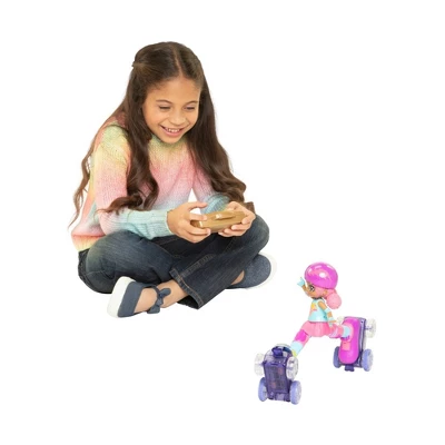 Rock N Roller Skate Girl Lightning Luna Fashion Doll 9 Rock N Roller Skate Girl Lightning Luna Fashion Doll - Image 7