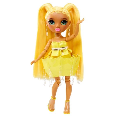 Rainbow High Fantastic Fashion Sunny Madison 11" Fashion Doll W/ Playset 4 Rainbow High Fantastic Fashion Sunny Madison 11" Fashion Doll W/ Playset - Image 2