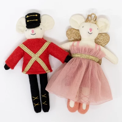 Meri-Meri Meri Meri Theater Suitcase & Ballet Dancer Dolls (Pack Of 2) 3 Meri-Meri Meri Meri Theater Suitcase & Ballet Dancer Dolls (Pack Of 2)