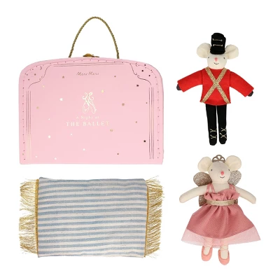 Meri-Meri Meri Meri Theater Suitcase & Ballet Dancer Dolls (Pack Of 2) 7 Meri-Meri Meri Meri Theater Suitcase & Ballet Dancer Dolls (Pack Of 2) - Image 5
